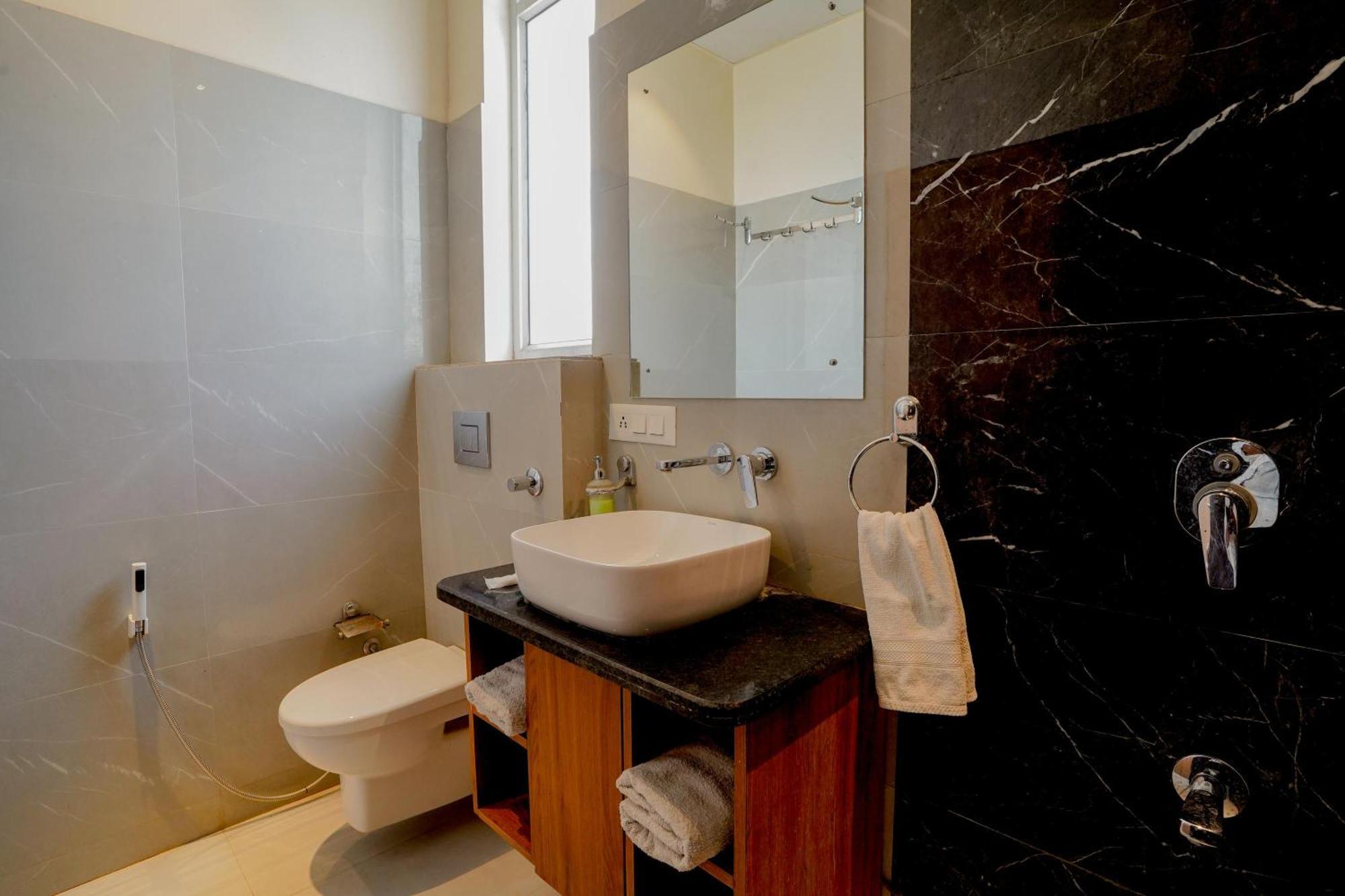 Hotel Ekana Jaipur Bagian luar foto